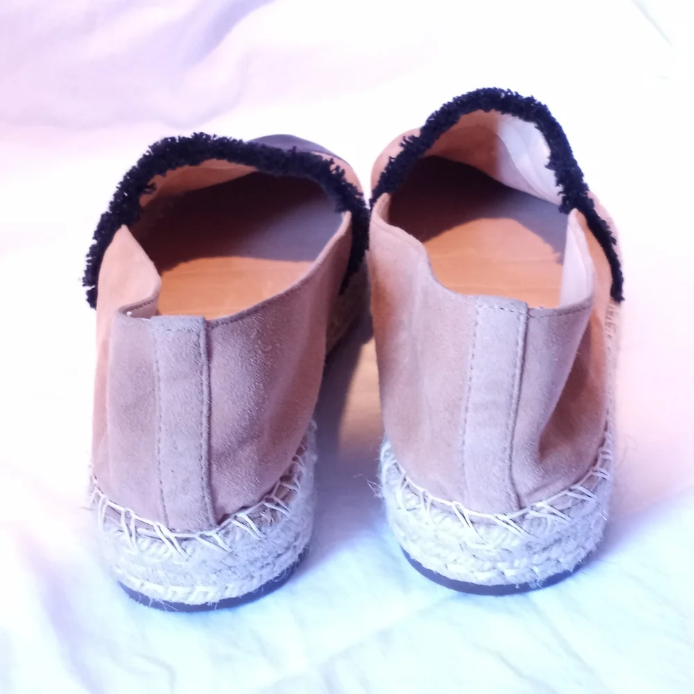 NWOB - SCHUTZ Oakes Suede & Leather Flatforms